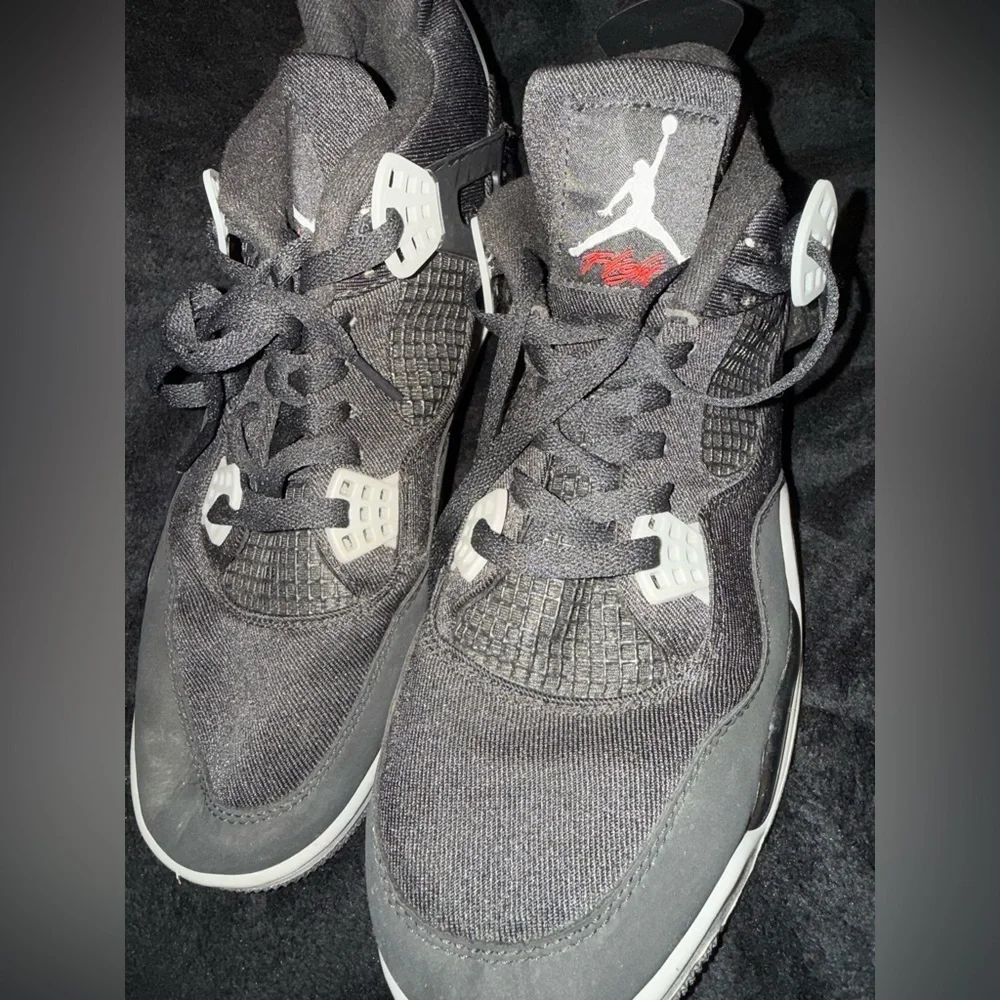 Jordan stylish sneakers